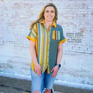 Rowdy Crowd Talequah Tunic